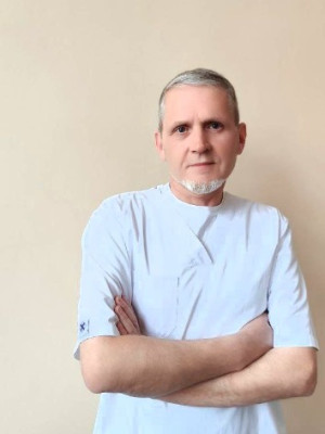 Заведующий офтальмологическим отделением Крехов Александр Игоревич